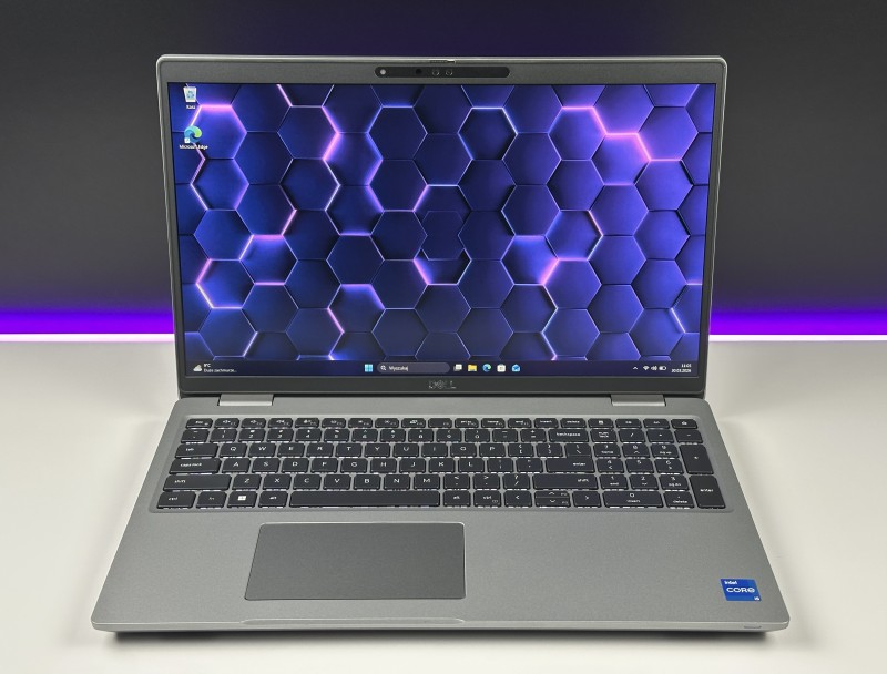 DELL Precision 3571 i5-12600H z dedykowaną kartą T600 (4GB). Laptop 15,6” FHD dotykowy - do projektowania, analiz i wymagających aplikacji.