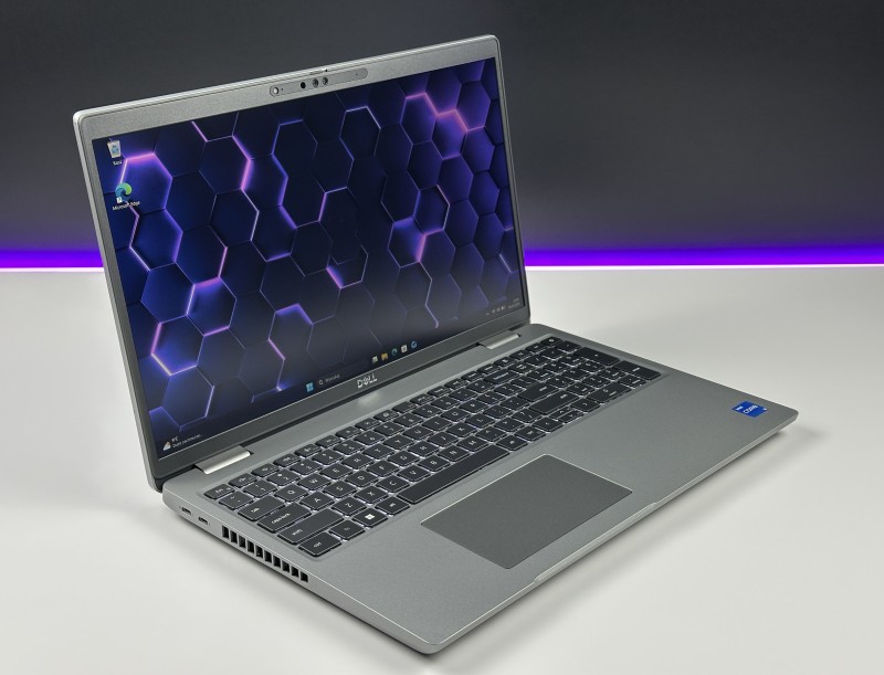 DELL Precision 3571 i5-12600H z dedykowaną kartą T600 (4GB). Laptop 15,6” FHD dotykowy - do projektowania, analiz i wymagających aplikacji.