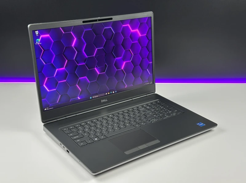 Dell Precision 7760 z i5-11500H i RTX A3000 6GB. Duży ekran 17,3” FHD i profesjonalna grafika zapewniają wydajność do CAD, 3D i pracy projektowej.