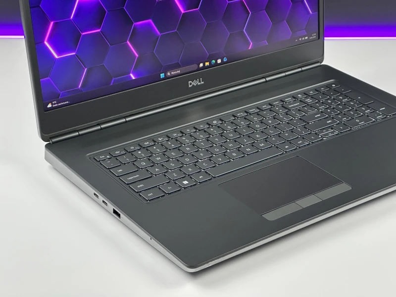Dell Precision 7760 z i5-11500H i RTX A3000 6GB. Duży ekran 17,3” FHD i profesjonalna grafika zapewniają wydajność do CAD, 3D i pracy projektowej.