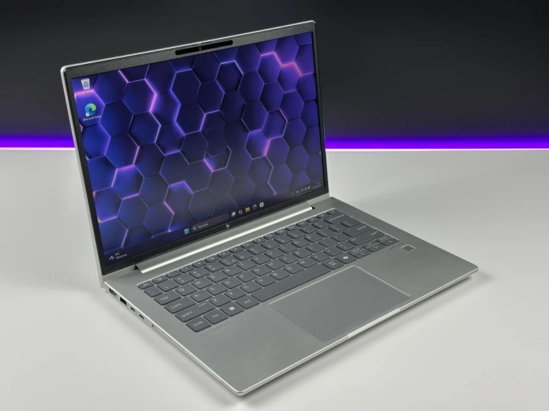 HP Elite mt645 G8 Ryzen 5 7535U, 14" FHD+ – wydajny laptop biznesowy do pracy mobilnej i biurowej z klawiaturą US.