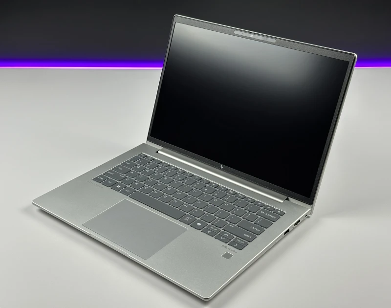 HP Elite mt645 G8 Ryzen 5 7535U, 14" FHD+ – wydajny laptop biznesowy do pracy mobilnej i biurowej z klawiaturą US.
