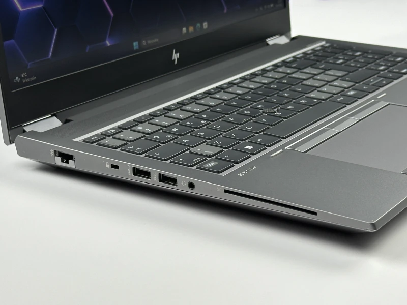 HP ZBook Fury 15 G8 Xeon W-11955M, RTX A3000 (6GB), ekran 15,6" FHD – mobilna stacja robocza do CAD, 3D i zaawansowanych projektów.