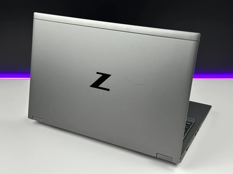 HP ZBook Fury 15 G8 Xeon W-11955M, RTX A3000 (6GB), ekran 15,6" FHD – mobilna stacja robocza do CAD, 3D i zaawansowanych projektów.