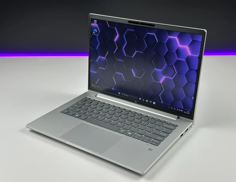 HP Elite mt645 G8 Ryzen 5 7535U, 14" FHD+ – wydajny laptop biznesowy do pracy mobilnej i biurowej z klawiaturą US.