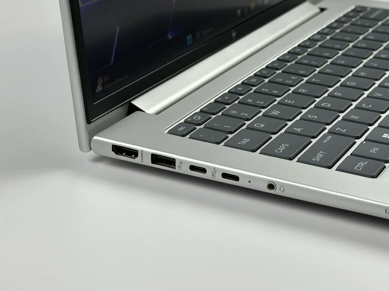 HP Elite mt645 G8 Ryzen 5 7535U, 14" FHD+ – wydajny laptop biznesowy do pracy mobilnej i biurowej z klawiaturą US.