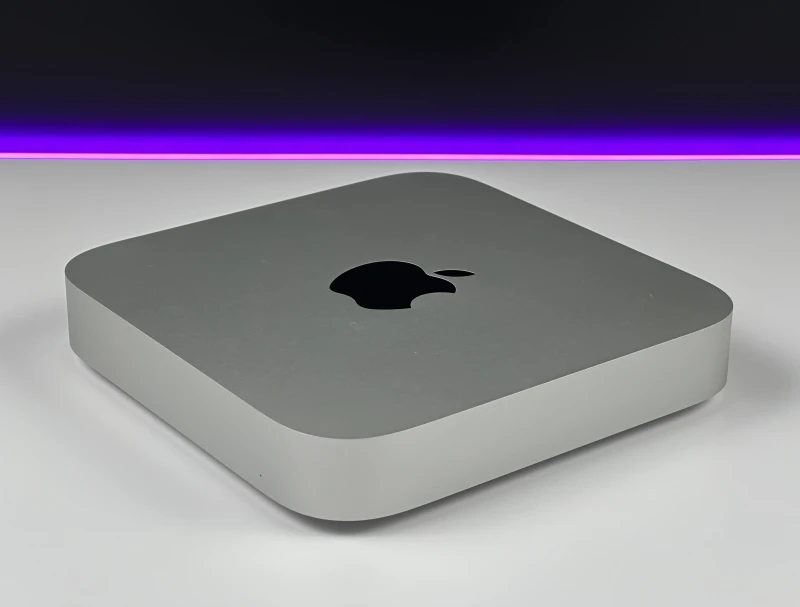 Apple Mac mini A2348 M1 8C CPU/GPU, 8GB/256GB, Wi-Fi – kompaktowy komputer do pracy biurowej, kreatywnej i codziennego użytkowania.