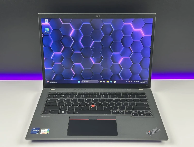 Lenovo ThinkPad T14 Gen 3 z i7-1270P, matrycą FHD+ i klawiaturą US (PL) – elegancja i moc w kompaktowej formie do pracy i zadań kreatywnych.