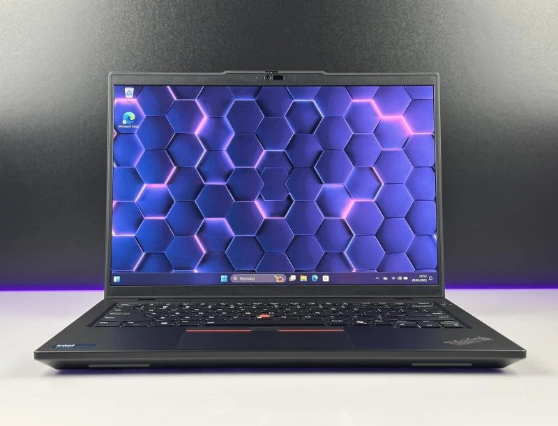 Lenovo ThinkPad L14 Gen 5 z procesorem Ultra 7 165U, matrycą FHD+ i klawiaturą PL QWERTY – wydajność, komfort i niezawodność w każdej sytuacji.
