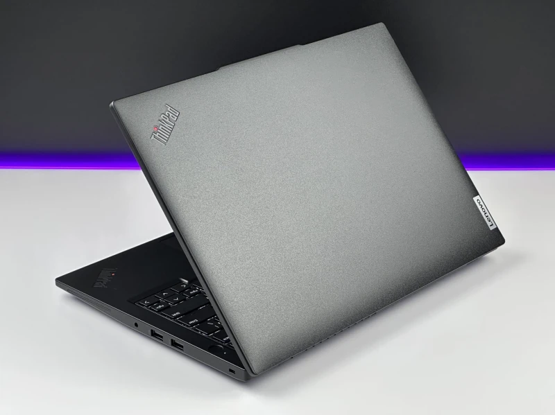 Lenovo ThinkPad L14 Gen 5 z procesorem Ultra 7 165U, matrycą FHD+ i klawiaturą PL QWERTY – wydajność, komfort i niezawodność w każdej sytuacji.