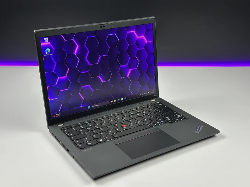 Lenovo ThinkPad X13 Gen 2 i7-1165G7, 16GB LPDDR4, FHD+, modem LTE – ultralekki laptop biznesowy z czytnikiem linii papilarnych do pracy mobilnej.