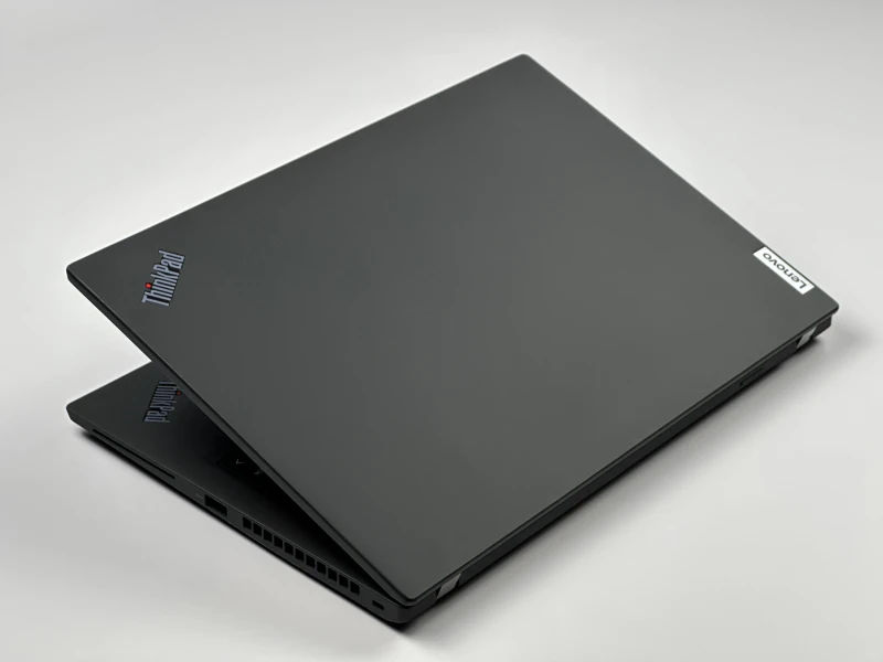 Lenovo ThinkPad X13 Gen 2 i7-1165G7, 16GB LPDDR4, FHD+, modem LTE – ultralekki laptop biznesowy z czytnikiem linii papilarnych do pracy mobilnej.