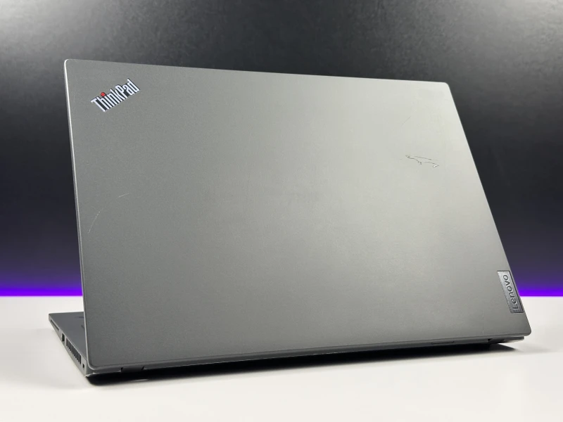 Lenovo ThinkPad X13 Gen 2 i7-1165G7, 16GB LPDDR4, FHD+, modem LTE – ultralekki laptop biznesowy z czytnikiem linii papilarnych do pracy mobilnej.