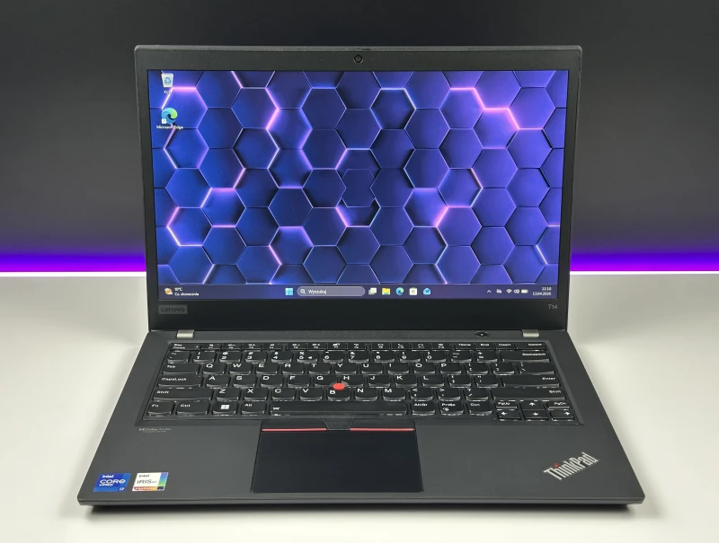 Lenovo ThinkPad T14 Gen 2 procesor i7-1185G7, ekran 14" FHD – biznesowy laptop z klawiaturą US, idealny do pracy mobilnej i biurowej.