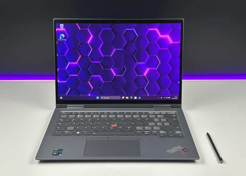 Lenovo ThinkPad X1 Yoga Gen 6 – i7, dotyk FHD+ 14”, LTE. Biznesowy ultrabook 2w1 z rysikiem w obudowie – idealny do mobilnej pracy i notatek.