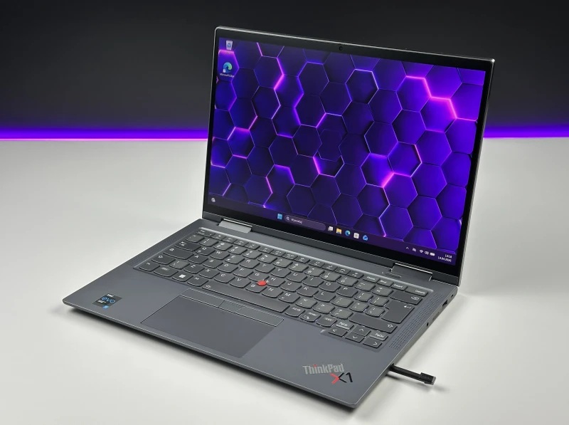 Lenovo ThinkPad X1 Yoga Gen 6 – i7, dotyk FHD+ 14”, LTE. Biznesowy ultrabook 2w1 z rysikiem w obudowie – idealny do mobilnej pracy i notatek.