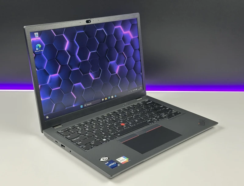 Lenovo ThinkPad L13 Gen 3 i5-1245U, 16GB RAM, ekran 13,3" FHD+ – kompaktowy laptop biznesowy z klawiaturą US do pracy mobilnej i biurowej.