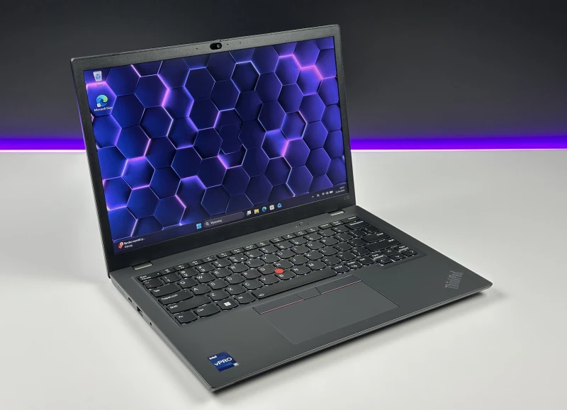 Lenovo ThinkPad L13 Gen 3 i5-1245U, 16GB RAM, ekran 13,3" FHD+ – kompaktowy laptop biznesowy z klawiaturą US do pracy mobilnej i biurowej.