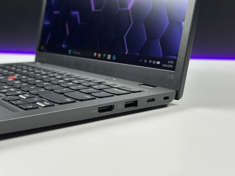 Lenovo ThinkPad L13 Gen 3 i5-1245U, 16GB RAM, ekran 13,3" FHD+ – kompaktowy laptop biznesowy z klawiaturą US do pracy mobilnej i biurowej.
