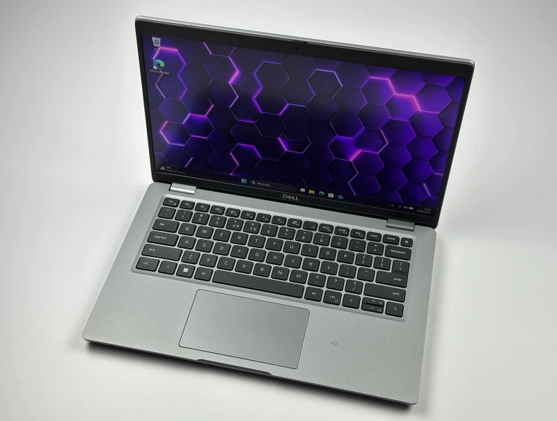 Dell Latitude 5430 - procesor i5-1235U, matryca 14" oraz modem LTE – nowoczesny laptop biznesowy z klawiaturą US, idealny do pracy.