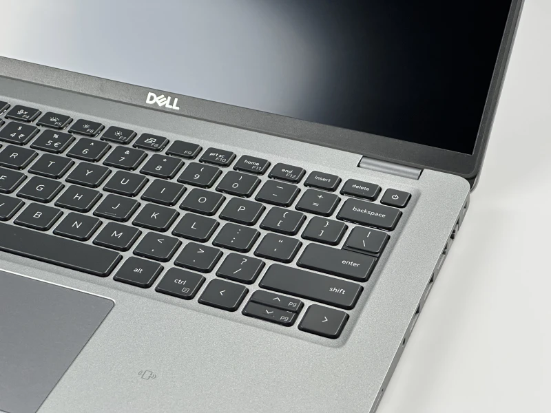 Dell Latitude 5430 - procesor i5-1235U, matryca 14" oraz modem LTE – nowoczesny laptop biznesowy z klawiaturą US, idealny do pracy.