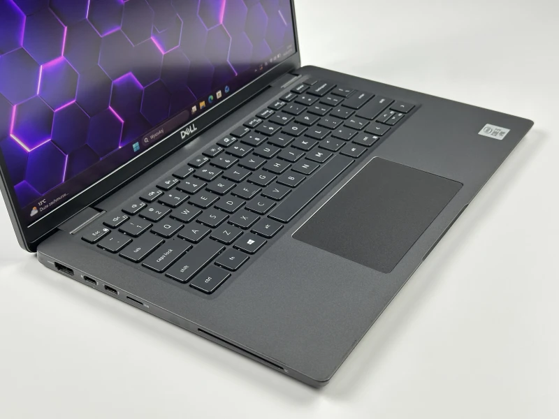 Dell Latitude 7410 z i5-10310U i modemem LTE umożliwiającym dostęp do internetu z karty SIM bez Wi-Fi. Laptop 14” FHD do pracy mobilnej.