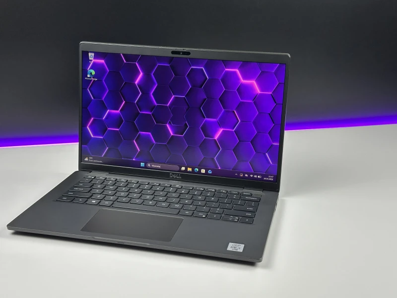 Dell Latitude 7410 z i5-10310U i modemem LTE umożliwiającym dostęp do internetu z karty SIM bez Wi-Fi. Laptop 14” FHD do pracy mobilnej.