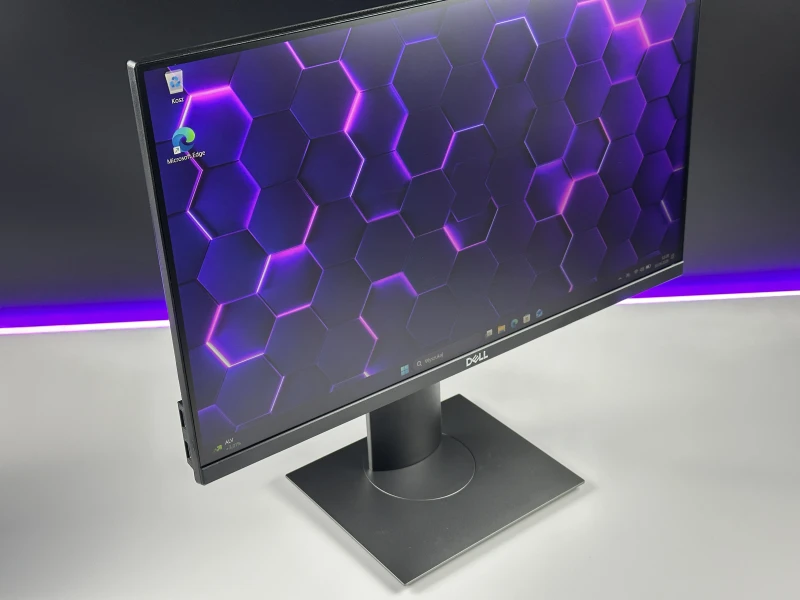 Dell P2219H 22" FHD IPS – monitor biznesowy z regulacją wysokości i cienkimi ramkami, idealny do pracy biurowej i wielomonitorowych stanowisk.