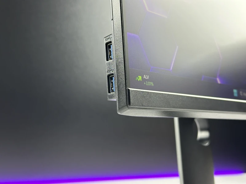 Dell P2219H 22" FHD IPS – monitor biznesowy z regulacją wysokości i cienkimi ramkami, idealny do pracy biurowej i wielomonitorowych stanowisk.