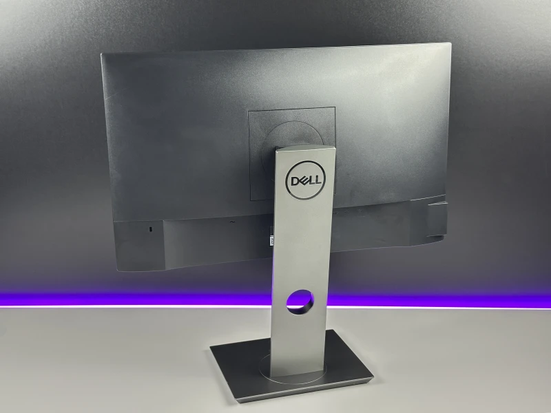 Dell P2219H 22" FHD IPS – monitor biznesowy z regulacją wysokości i cienkimi ramkami, idealny do pracy biurowej i wielomonitorowych stanowisk.