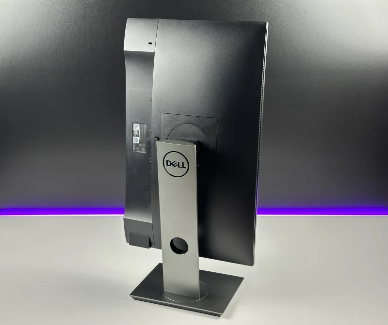 Dell P2219H 22" FHD IPS – monitor biznesowy z regulacją wysokości i cienkimi ramkami, idealny do pracy biurowej i wielomonitorowych stanowisk.