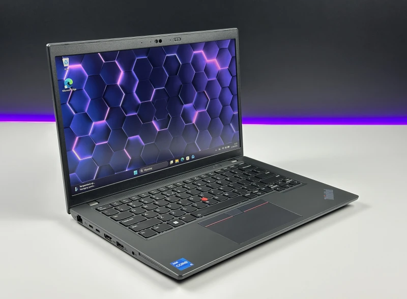 Lenovo ThinkPad L14 Gen 4 - procesor i5-1345U, ekran 14" FHD – wydajny laptop biznesowy z klawiaturą US/QWERTY PL do pracy mobilnej i biurowej.