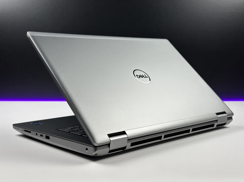 Dell Precision 7770 - procesor i9-12950HX, karta RTX A5500, ekran 17,3" – topowa mobilna stacja robocza do CAD, 3D i zaawansowanych projektów.