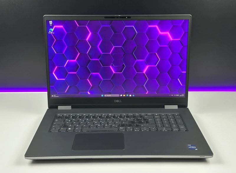 Dell Precision 7770 - procesor i9-12950HX, karta RTX A5500, ekran 17,3" – topowa mobilna stacja robocza do CAD, 3D i zaawansowanych projektów.