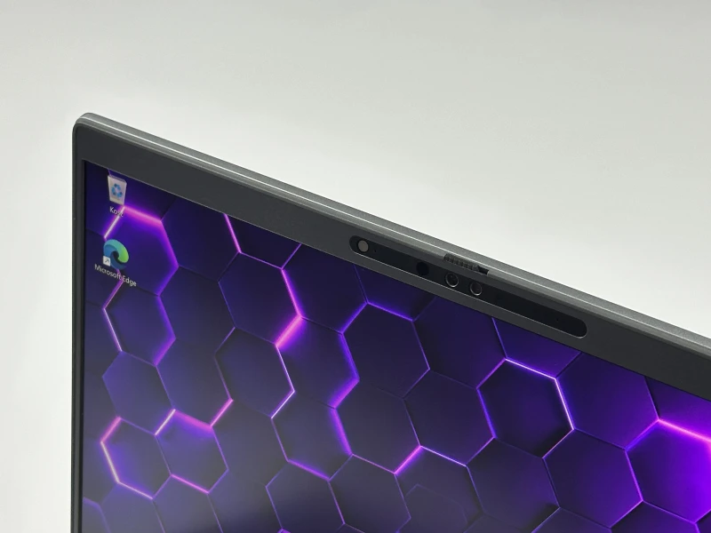 Dell Latitude 5431 - procesor i5-1250P, dotykowy ekran 14" FHD – wydajny laptop biznesowy z klawiaturą US/QWERTY PL do pracy mobilnej i codziennej.