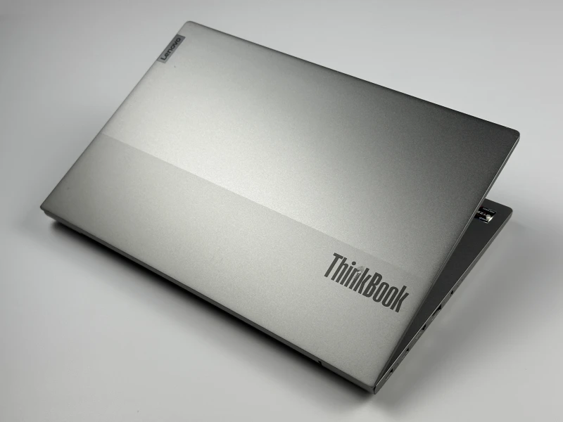 Lenovo ThinkBook 14 G3 ACL Ryzen 5 5500U, 16GB RAM, SSD 512GB. Lekki laptop do pracy biurowej i biznesu z czytnikiem linii papilarnych i FHD.