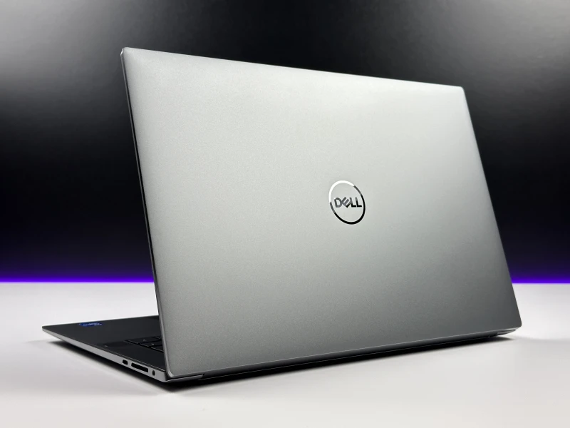 Dell Precision 5560 | i7-11850H, RTX A2000 – stacja robocza łącząca smukłą konstrukcję z ogromną mocą do projektów CAD, 3D i pracy kreatywnej.