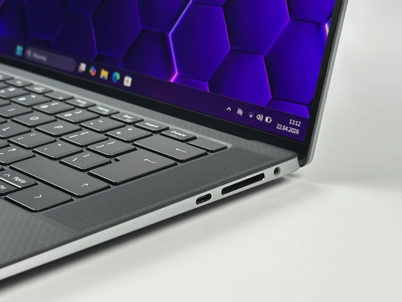 Dell Precision 5560 | i7-11850H, RTX A2000 – stacja robocza łącząca smukłą konstrukcję z ogromną mocą do projektów CAD, 3D i pracy kreatywnej.