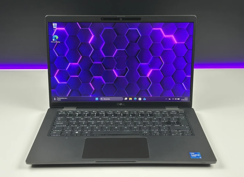 Dell Latitude 7420 z i5-1145G7 i dotykowym ekranem FHD – smukły i funkcjonalny ultrabook biznesowy do pracy mobilnej i zadań biurowych.