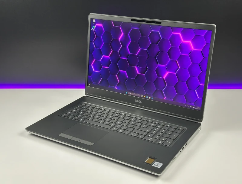 Dell Precision 7750 z i7-10850H i RTX3000 – profesjonalna stacja robocza stworzona do grafiki 3D, CAD i wymagających projektów inżynieryjnych.