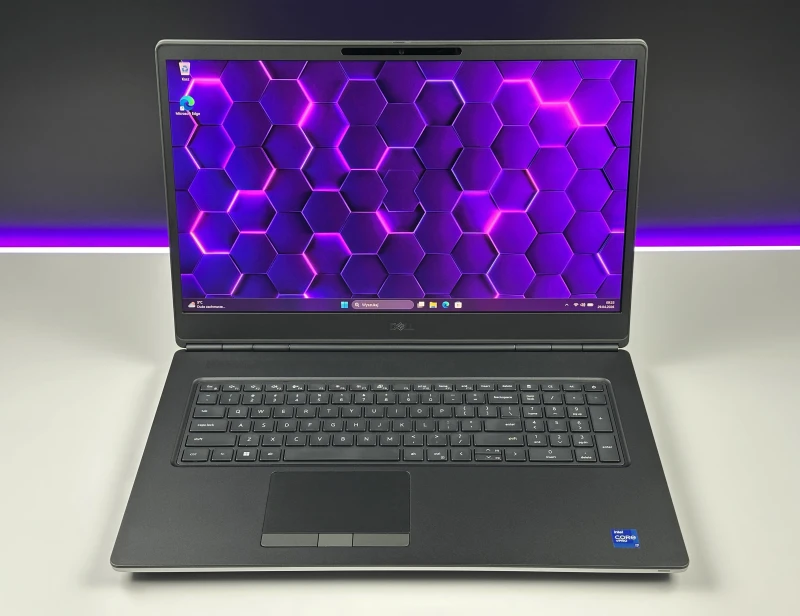 Dell Precision 7760 i7-11850H, RTX A3000, matryca 17,3" 4K 120Hz – mobilna stacja robocza do CAD, 3D i zaawansowanych projektów z klawiaturą US.
