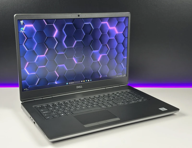 Dell Precision 7750 i7-10850H, 17.3", RTX 3000 – stacja robocza do CAD, grafiki, renderingu, AutoCAD, modelowania 3D i projektów inżynieryjnych.