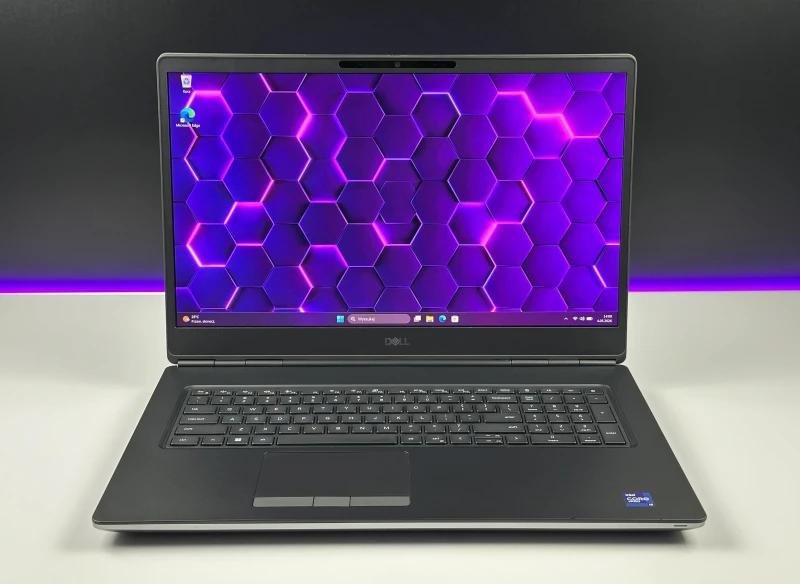 Dell Precision 7760 - i9-11950H, ekran 17.3" 4K UHD 120Hz, RTX A4000. Wydajna stacja robocza do CAD i 3D, stworzona do zaawansowanej pracy.