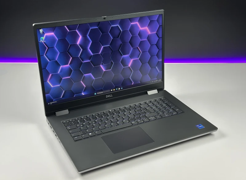 Dell Precision 7770 - i7-12850HX, 17.3" FHD, RTX 3080 Ti (16GB!), pamięć DDR5. Topowa stacja robocza do 3D, CAD i wymagających projektów.
