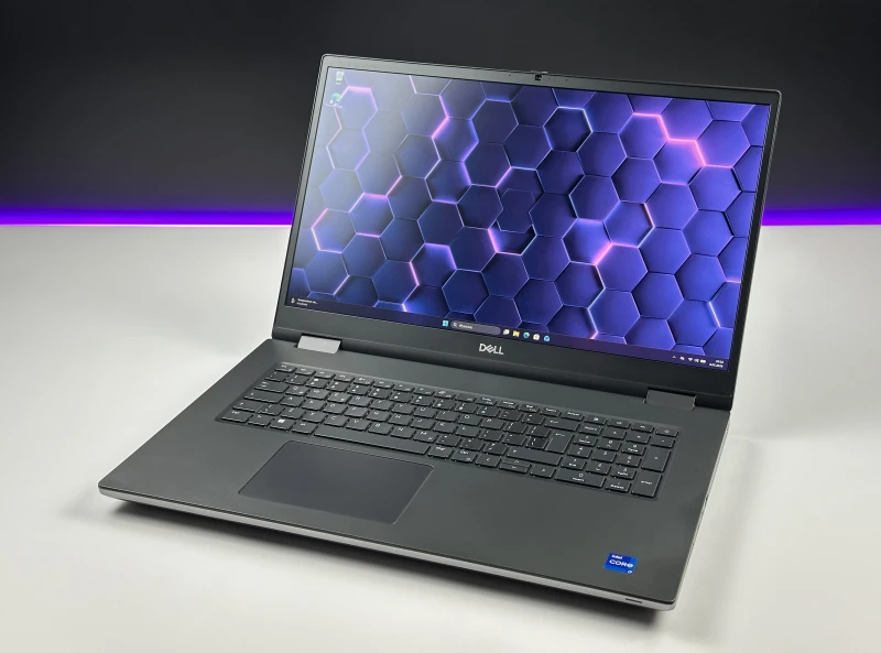Dell Precision 7770 - i7-12850HX, 17.3" FHD, RTX 3080 Ti (16GB!), pamięć DDR5. Topowa stacja robocza do 3D, CAD i wymagających projektów.