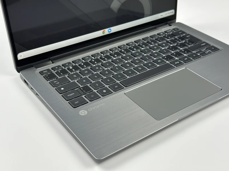 DELL Latitude 7410 2in1 to laptop i tablet w jednym. Wszechstronny i wydajny. Do pracy, nauki i rozrywki. Dotykowa matryca FHD, system Chrome OS.