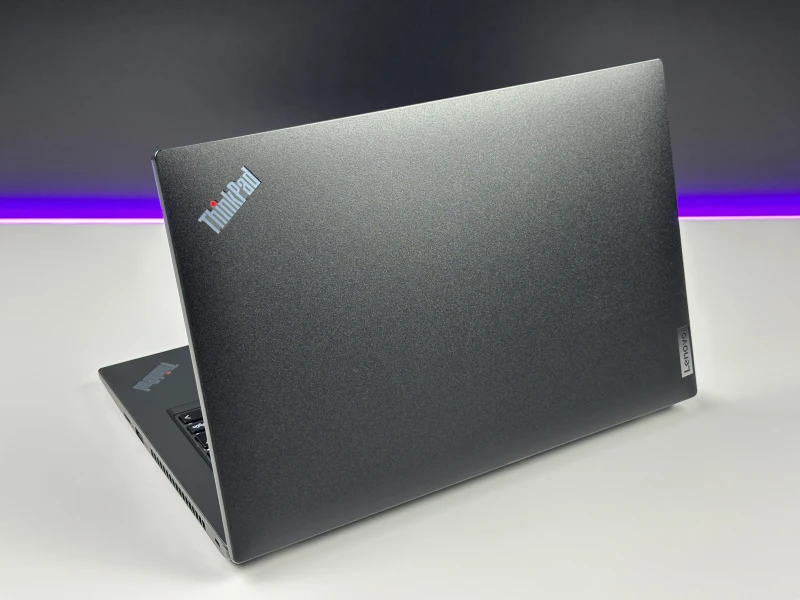 Lenovo ThinkPad L14 Gen 4 - nowoczesny laptop biznesowy z wydajnym procesorem Intel 13. generacji, idealny do pracy biurowej i mobilnej.