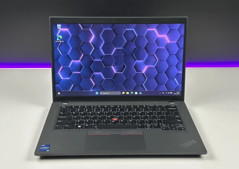 Lenovo ThinkPad L14 Gen 4 z i7-1365U, FHD i klawiaturą PL QWERTY – wydajność, wygoda i niezawodność w pracy i codziennym użytkowaniu.