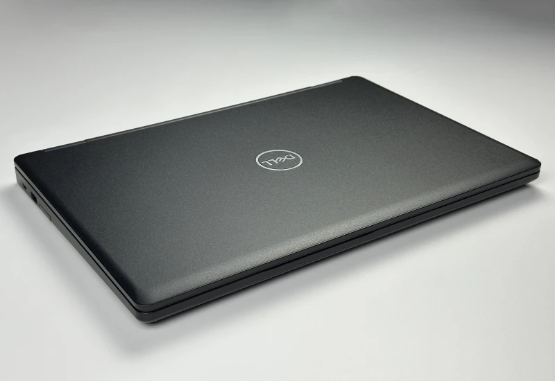 Dell Latitude 5590 - i5-8350U, 15.6", modem LTE. Uniwersalny laptop biznesowy do pracy z dedykowaną grafiką i szerokimi możliwościami łączności.