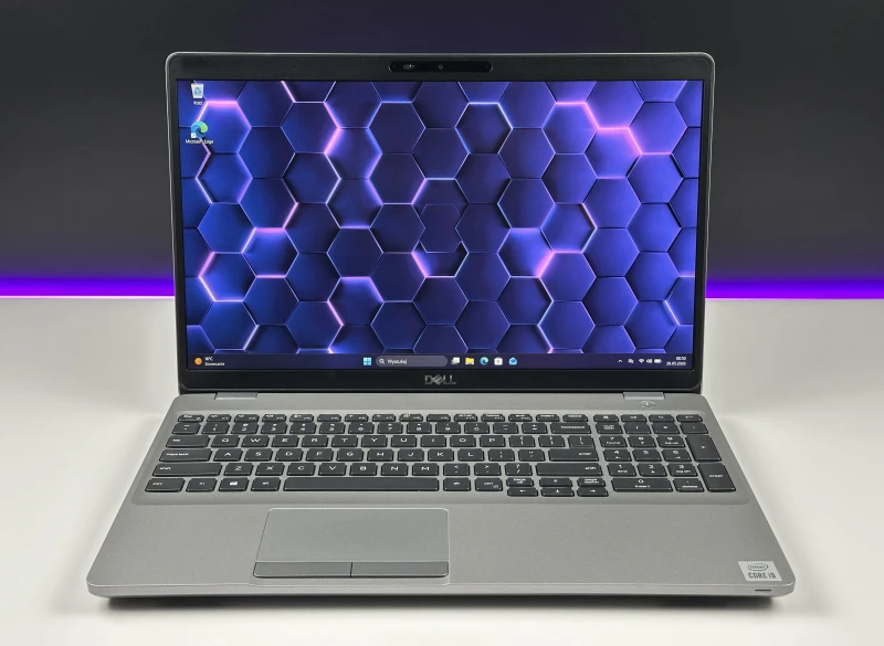 Dell Precision 3551 z i9-10885H i Quadro P620 (4 GB). Laptop biznesowy 15,6” FHD - do CAD, projektów 3D i wymagających aplikacji technicznych.